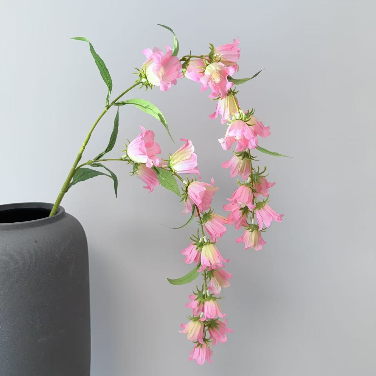 仿真垂吊铃兰花风铃花仿真花婚礼堂吊顶装饰垂吊花墙软装假花外贸详情13