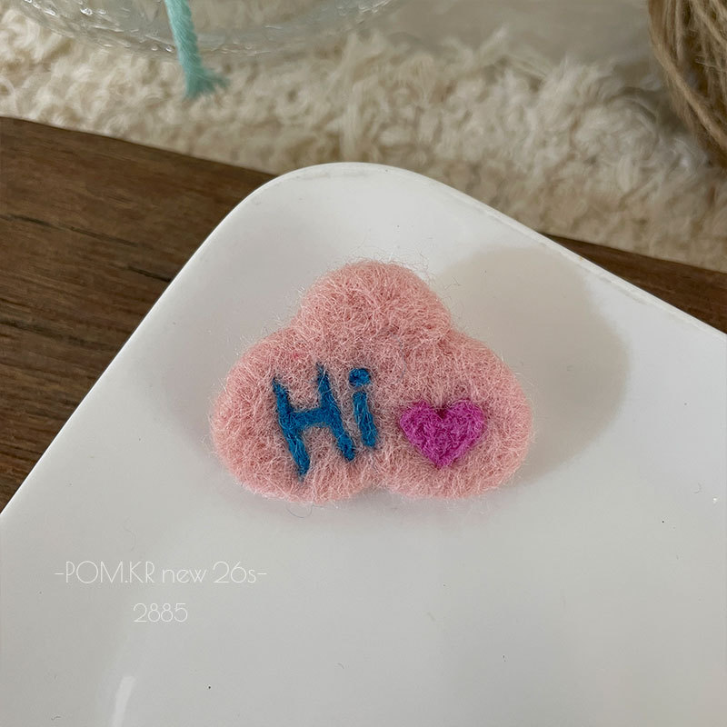 Felt handmade ornaments, felt small animal cloud pendants, creative and cute handicrafts, gifts and decorations pic 4