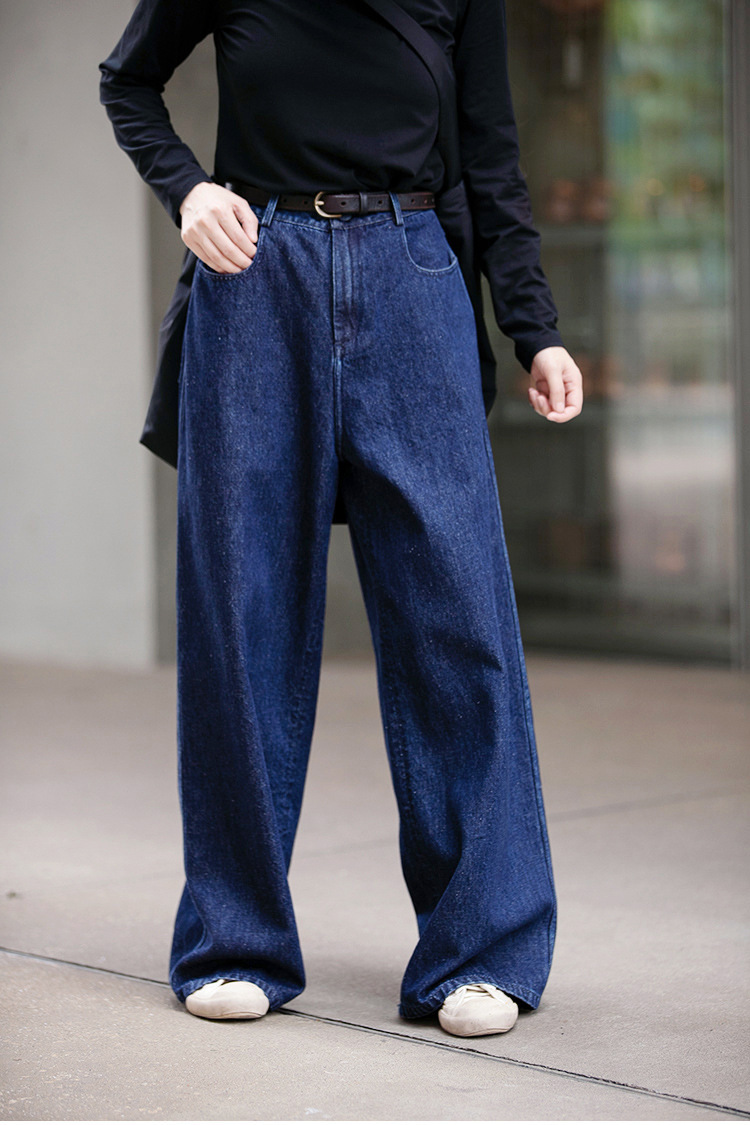 A niche all-season deep indigo blue mid-waisted loose and versatile wide-leg jeans pic 25