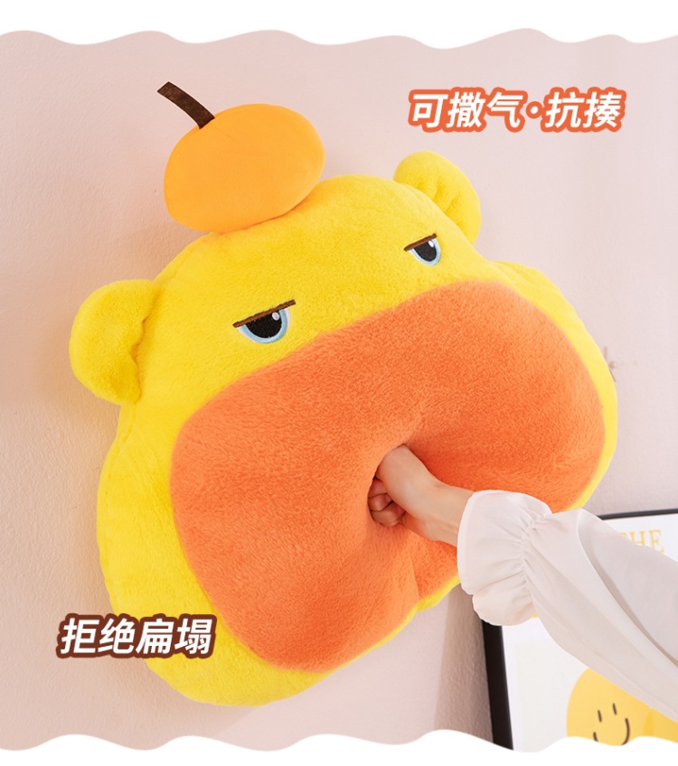 新品水豚噜噜毛绒玩具可爱呆萌奶龙玩偶靠枕抱枕生日礼物娃娃批发玩具详情7