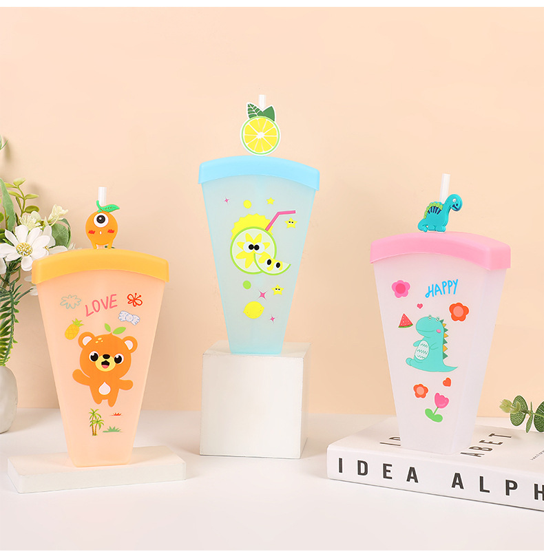 Cross-border watermelon fruit-shaped water cup manufacturer, popular student portable plastic drinking cup, large-capacity pp straw cup pic 7