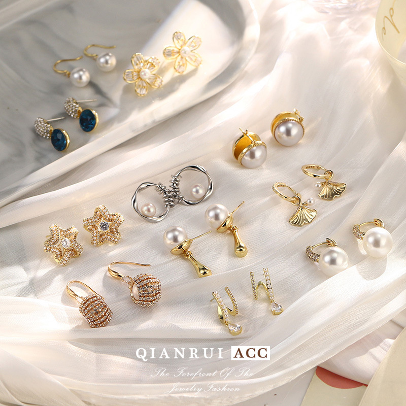 时尚高级感天然珍珠锆石耳环女花朵星星复古轻奢耳钉耳夹925银针详情18