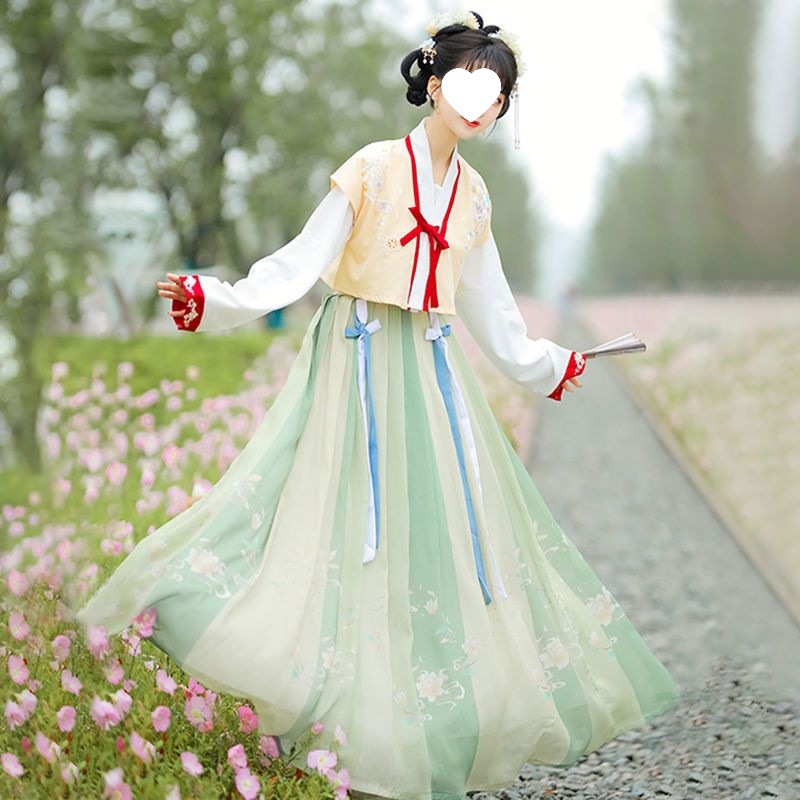 Leftover goods of long-sleeved Chinese-style Hanfu women's performance costumes made in the Ming Dynasty pic 16