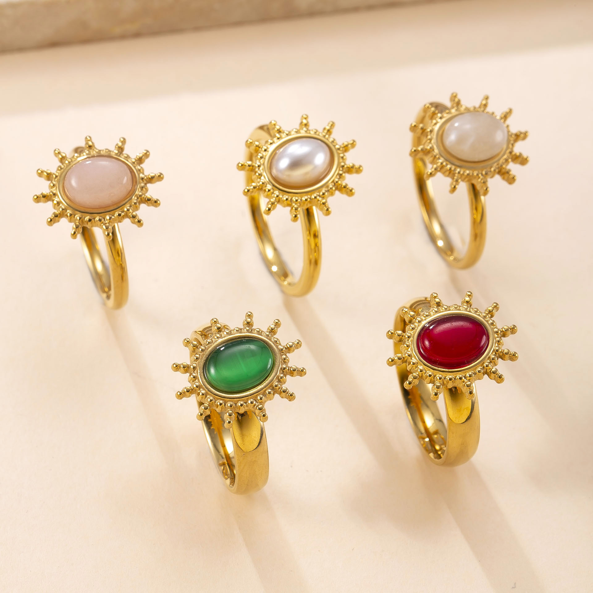 跨境新款不锈钢戒指焊牌太阳天然石戒指轻奢法式复古钛钢饰品厂家详情5