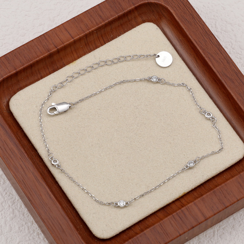 S925 Silver Elegant geometric round diamond anklet 2024 new summer accessory: Simple and versatile Zircon foot accessory for women pic 9