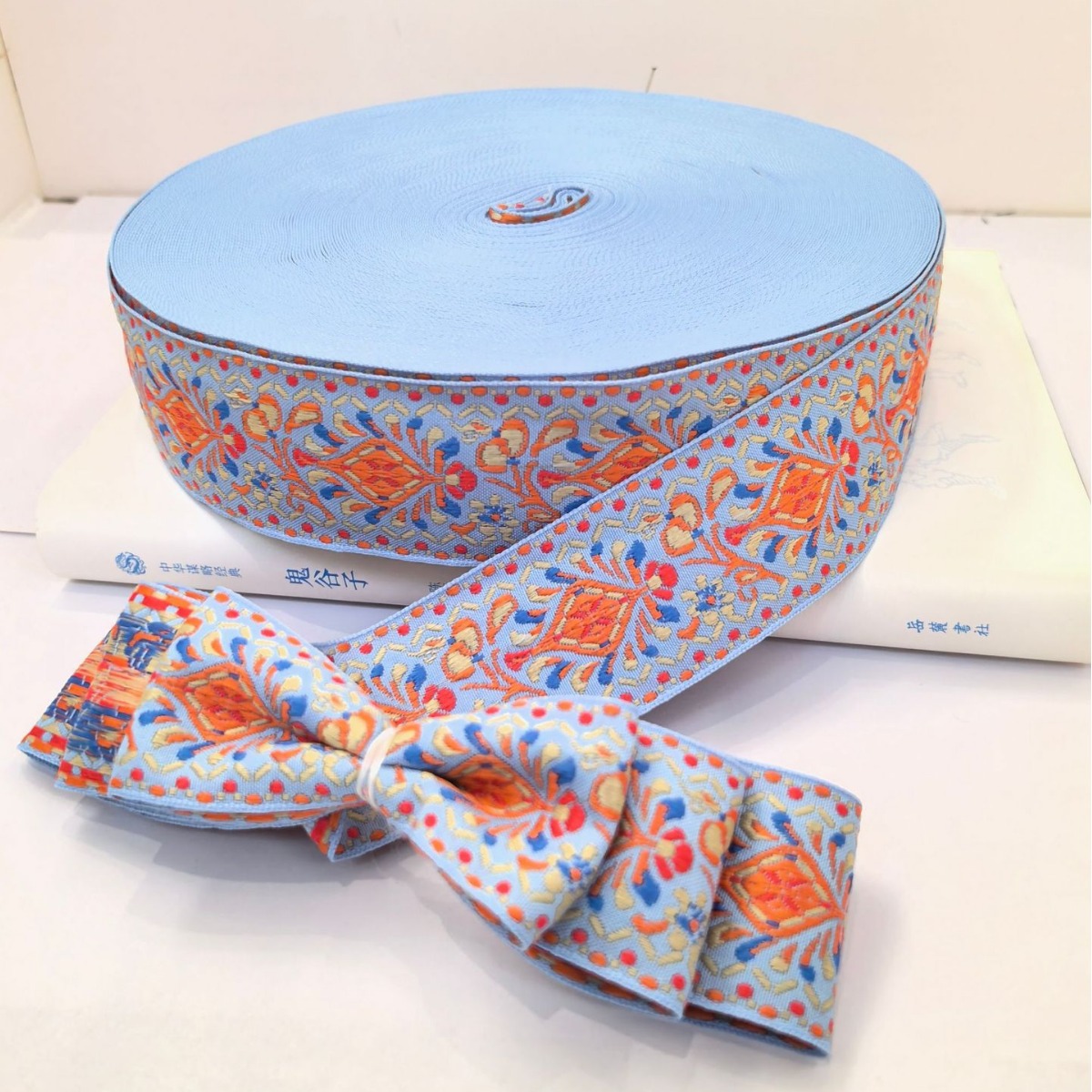 Wholesale of 4.0cm retro ethnic style totem pattern jacquard webbing lace ethnic clothing webbing accessories in stock pic 6