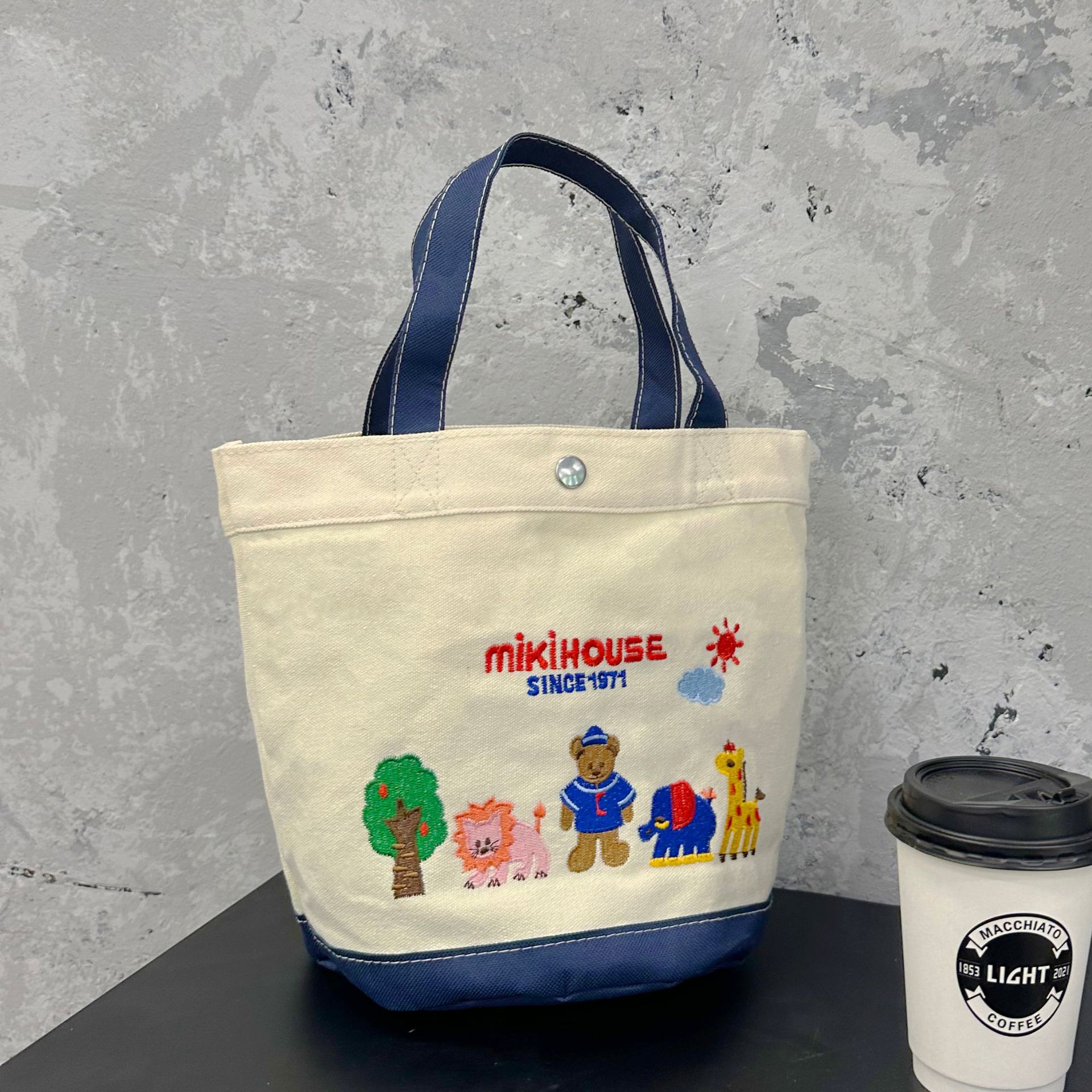 2025年新款miki风卡通包溜娃袋帆布手提轻便小巧大容量母婴包外出详情2