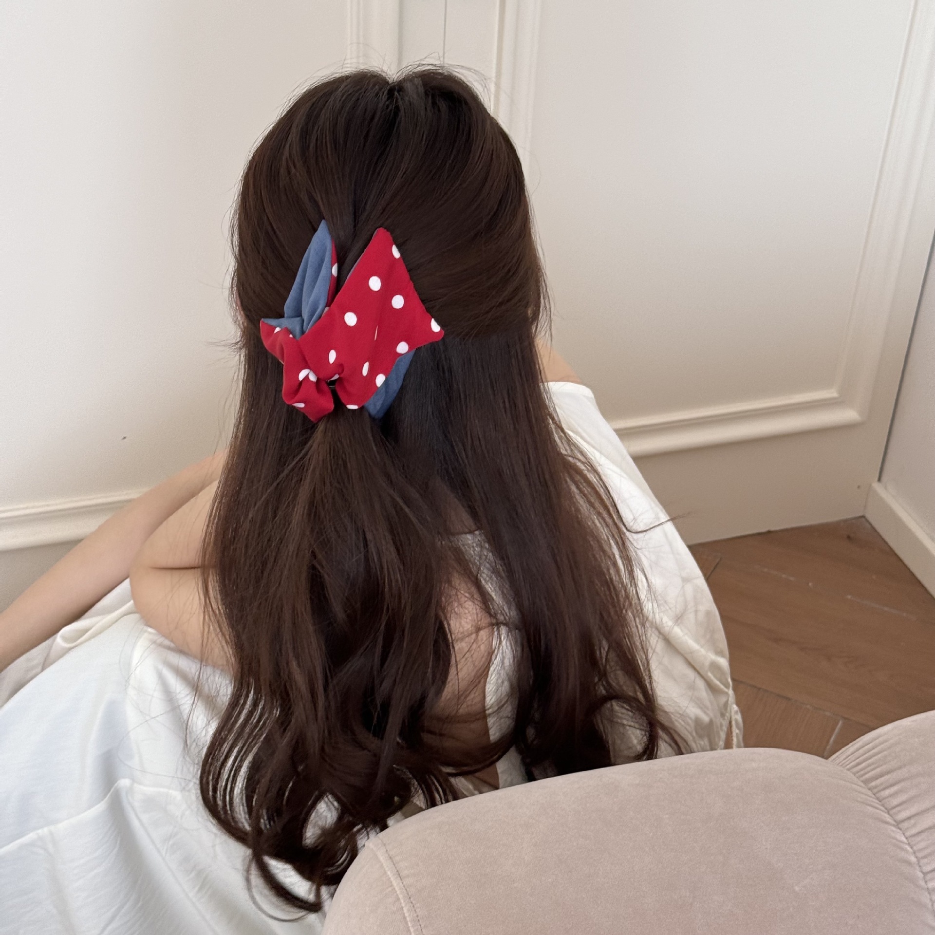 童话感红蓝撞色发圈牛仔蓝红拼色波点双面发饰甜美小众学院风发饰详情5