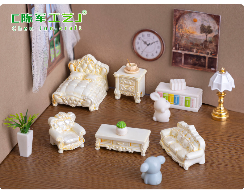 Creative Baroque-style furniture miniature models, dollhouses, diy decorative accessories, micro-landscape mini ornaments pic 5