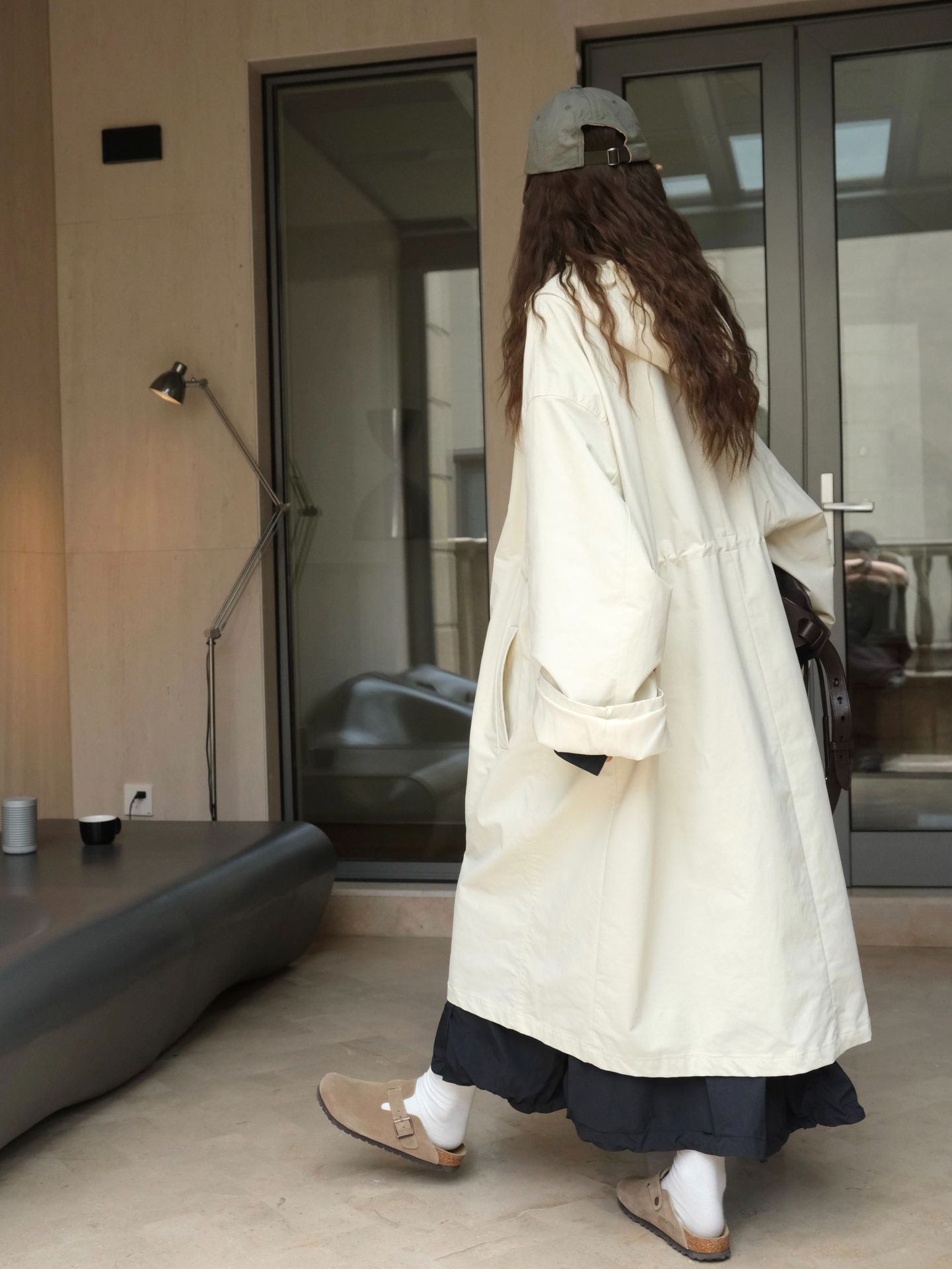 The new autumn Japanese-style outdoor street casual hooded silhouette windbreaker is a slimming and windproof long coat for women pic 42