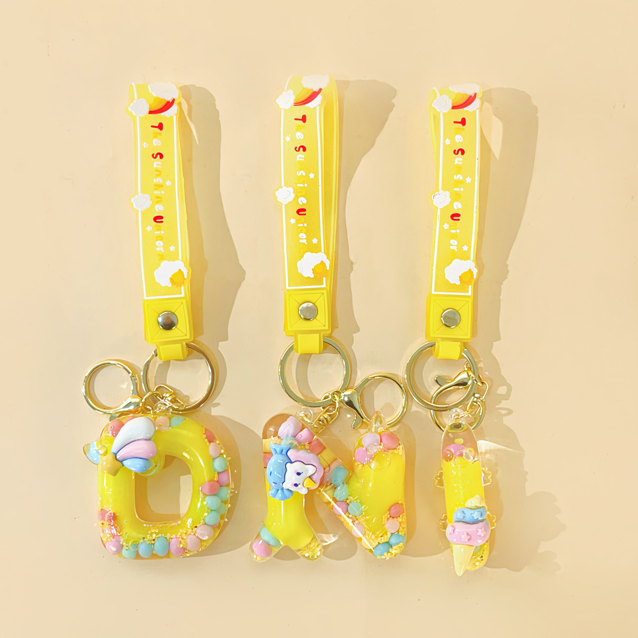 入油26字母钥匙扣包包挂件迷你流沙瓶情侣汽车钥匙链挂饰礼品批发详情6