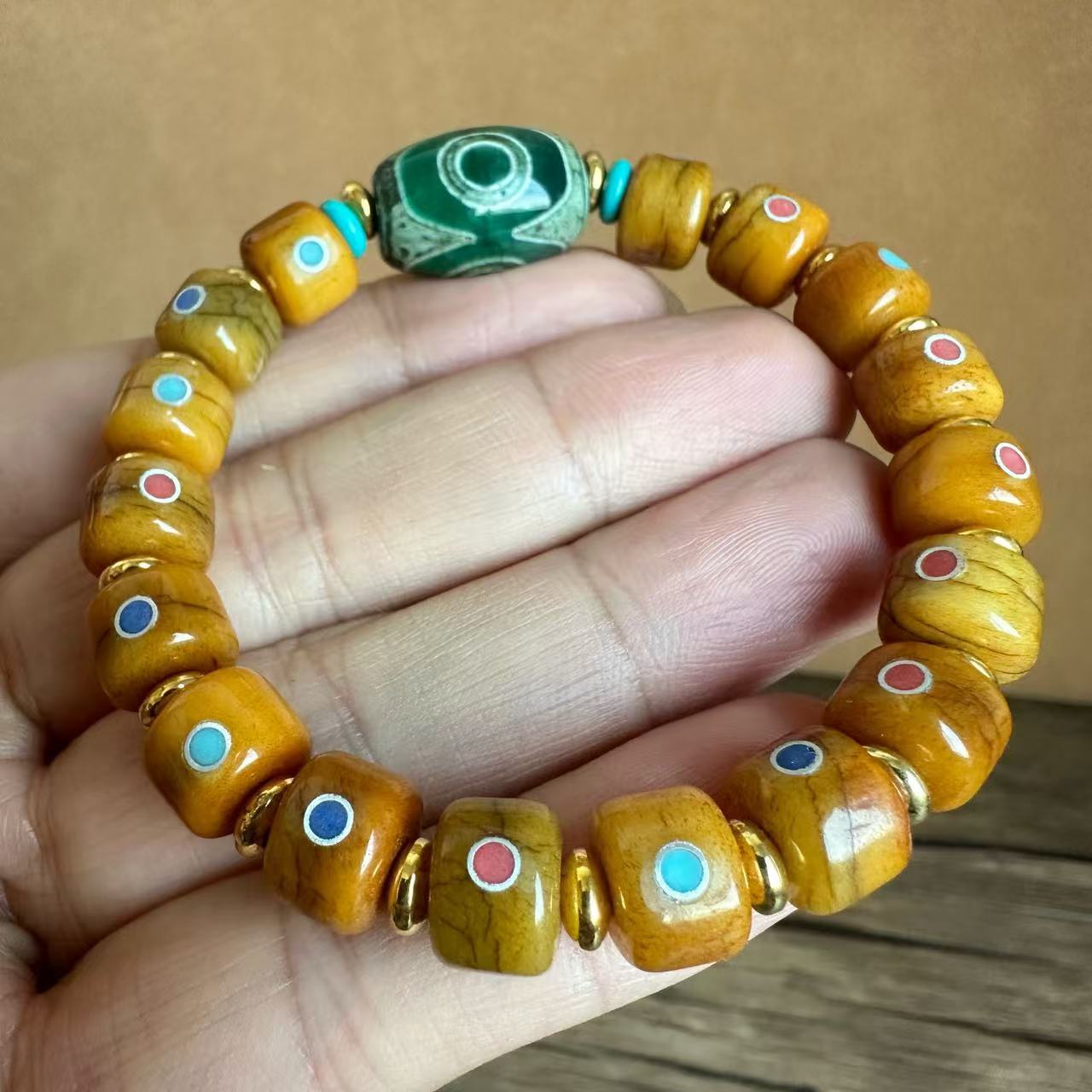 Authentic Tibetan yak bone bracelet for men, inlaid with gemstones and old pearl accessories, ethnic style Tibetan-style bone bracelet collectible pic 11