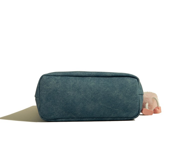 高级质感水桶包女士牛仔腋下包2025新款百搭大容量通勤单肩包女详情11