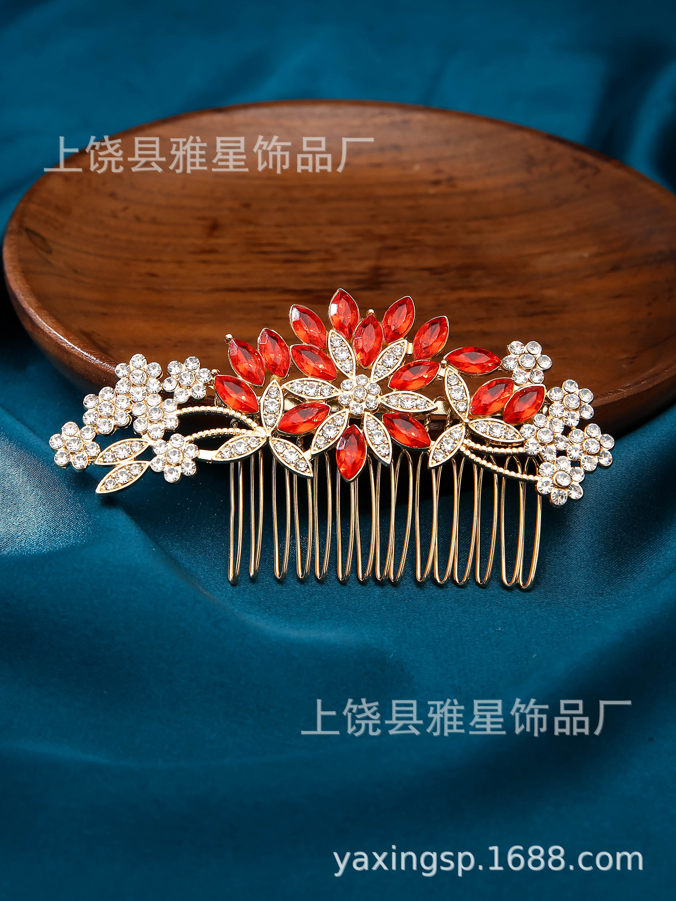 Japanese and Korean fresh water diamond maple leaf small hair comb with updo, bangs and hair clips, versatile headwear for women pic 9