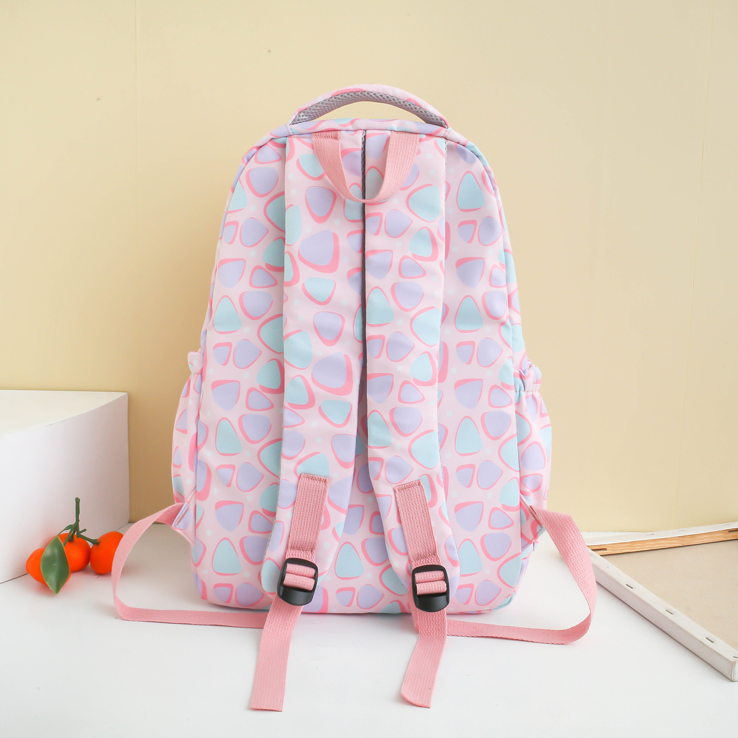 Wholesale of lightweight schoolbags for girls in primary and secondary schools, large-capacity bags for students in grades 3 to 6 on campus, and backpacks for girls pic 14