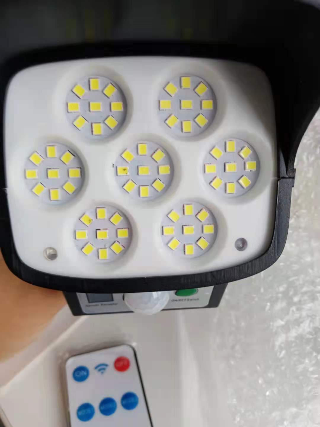 New solar LED remote control camera sensor street lamps, wall lamps, garden lamps, simulation monitoring anti-theft lamps pic 4