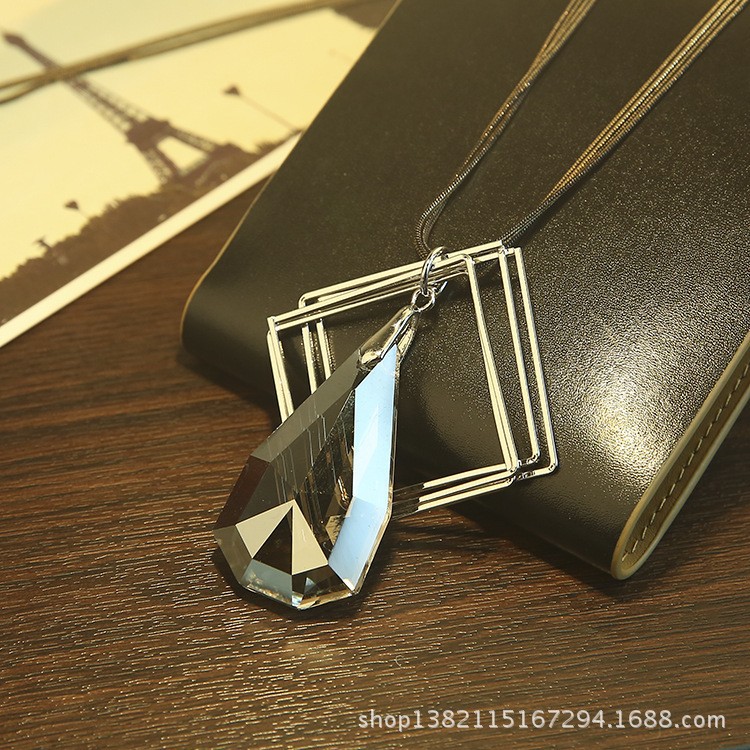 跨境欧美风项链毛衣链女高级感长款蝴蝶吊坠配件轻奢百搭流苏装饰详情9