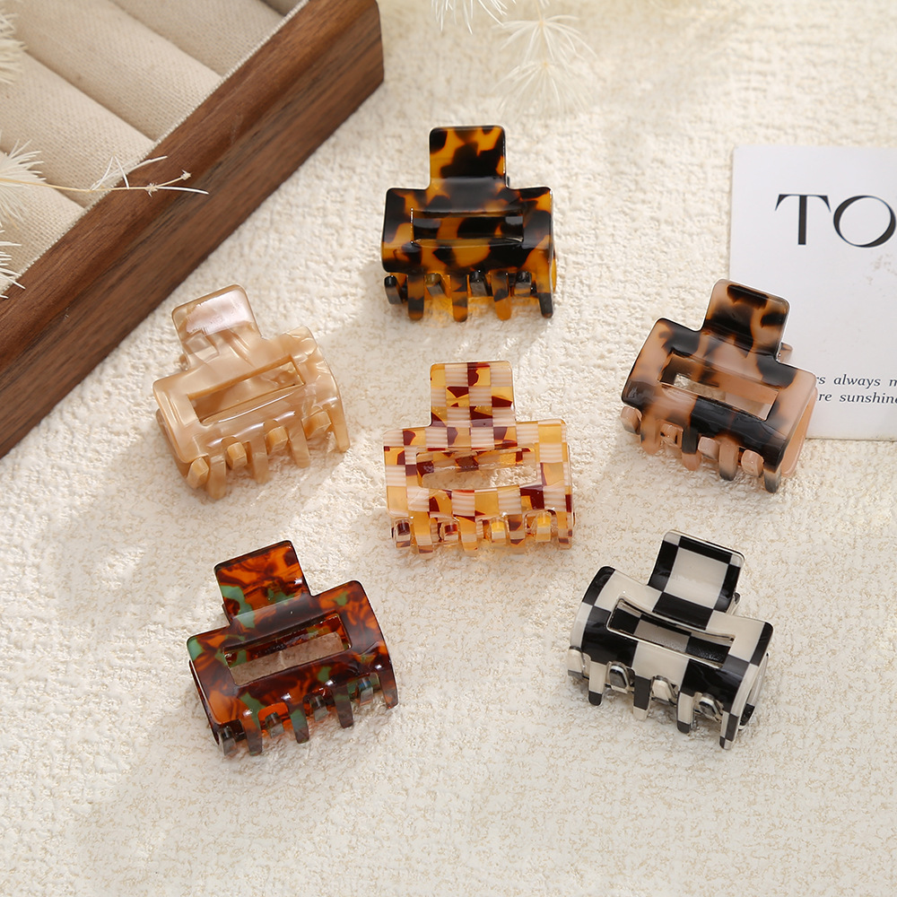 韩版豹纹醋酸方块镂空高马尾夹时尚少女气质简约几何鲨鱼夹子发饰详情3