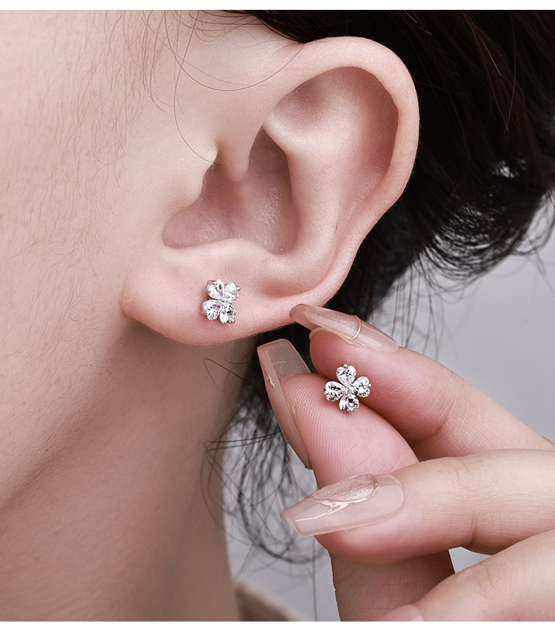 Zhuoheng Select 2026 New Four-leaf Clover Stud Earrings for Women, 925 sterling silver, Niche, high-end design, trendy Luck Clover earrings pic 7