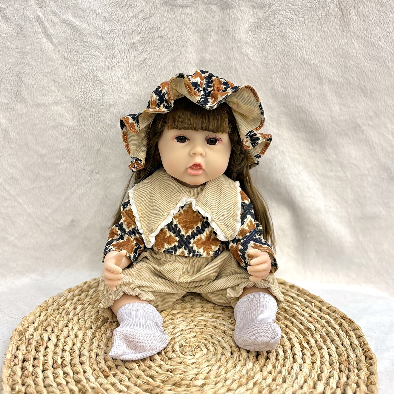 跨境爆款货源现货30CM仿真baby娃娃玩具婴儿女孩软搪胶重生娃培训详情4