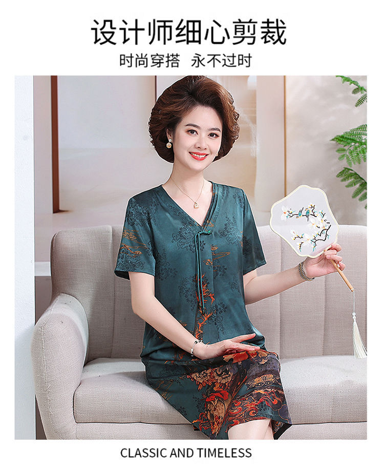 Mom 2024 New Chinese-style faux silk summer New printed dress, a loose and stylish mid-length dress for middle-aged and elderly people pic 2