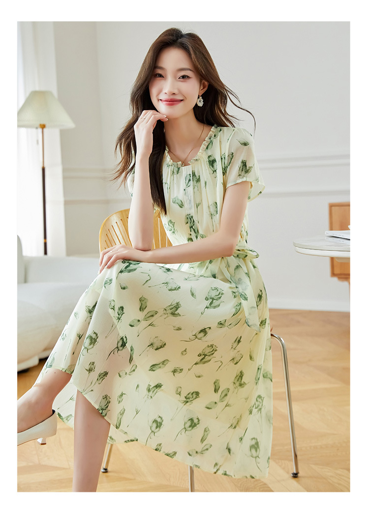 夏季短袖连衣裙女2025新款夏季爆款女装气质碎花裙雪纺中长款裙子详情35