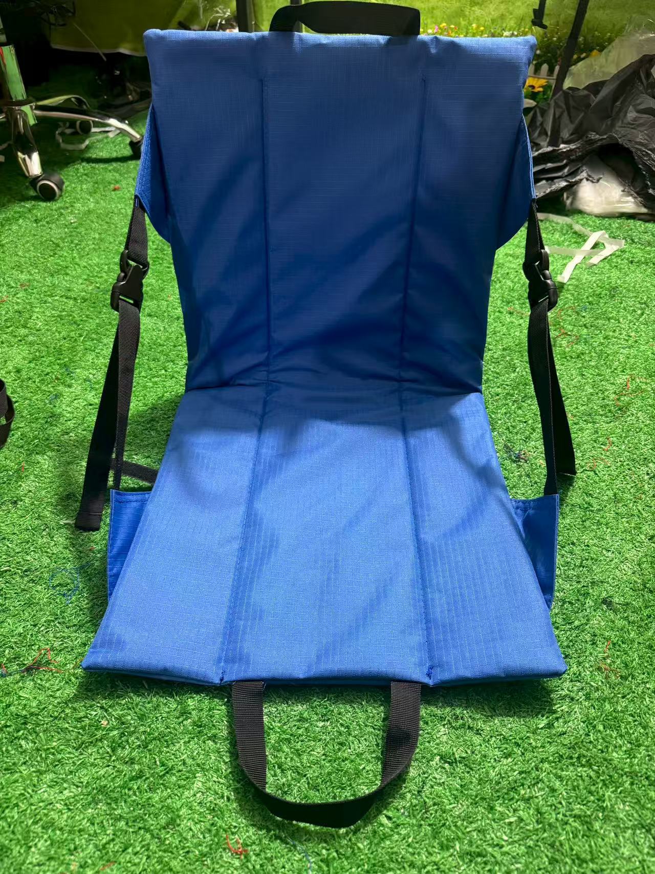 Cross-border Amazon outdoor thickened anti-dirt seat cushion, camping convenient concert seat cushion with backrest, moisture-proof seat cushion pic 12