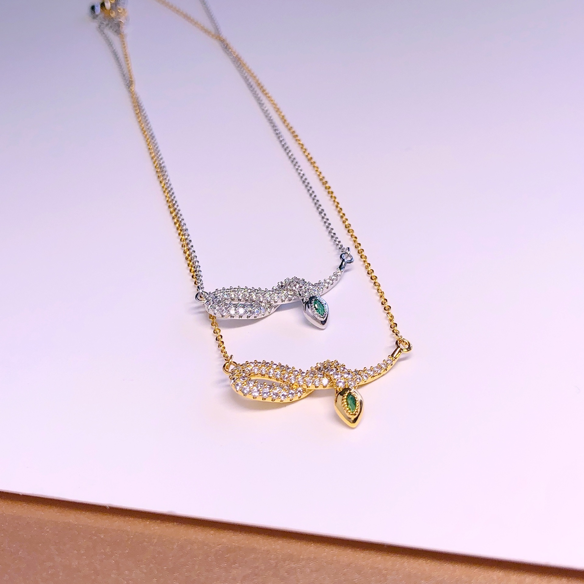 Bigote mujer nuevo collar con diamantes multimodelo zodiaco serpiente simple clavícula niche ins wind collar pic 6