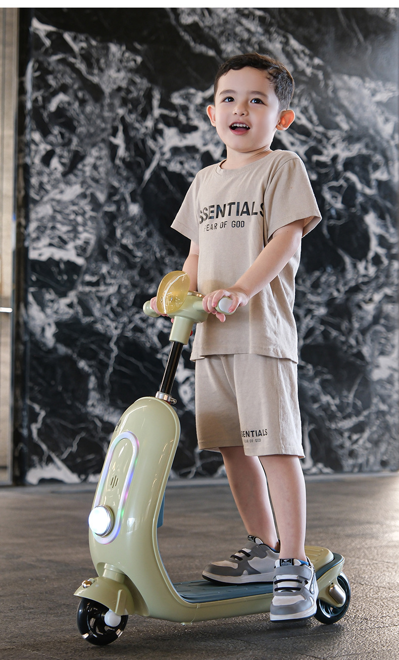 批发新款儿童滑板车2-7岁宝宝坐骑三合一小孩扭扭溜溜车可滑推行详情22