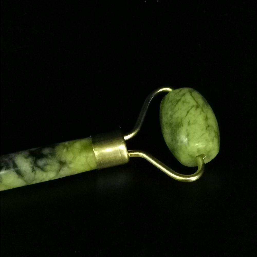 天然玉石美容器单小头绿凤玉滚轮面部脸部按摩美工具岫岩玉厂家详情11