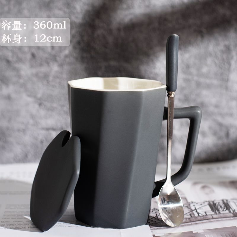 跨境电商电动丰唇器家用美容仪硅胶丰唇护唇仪便携式嘟嘟唇仪器详情16