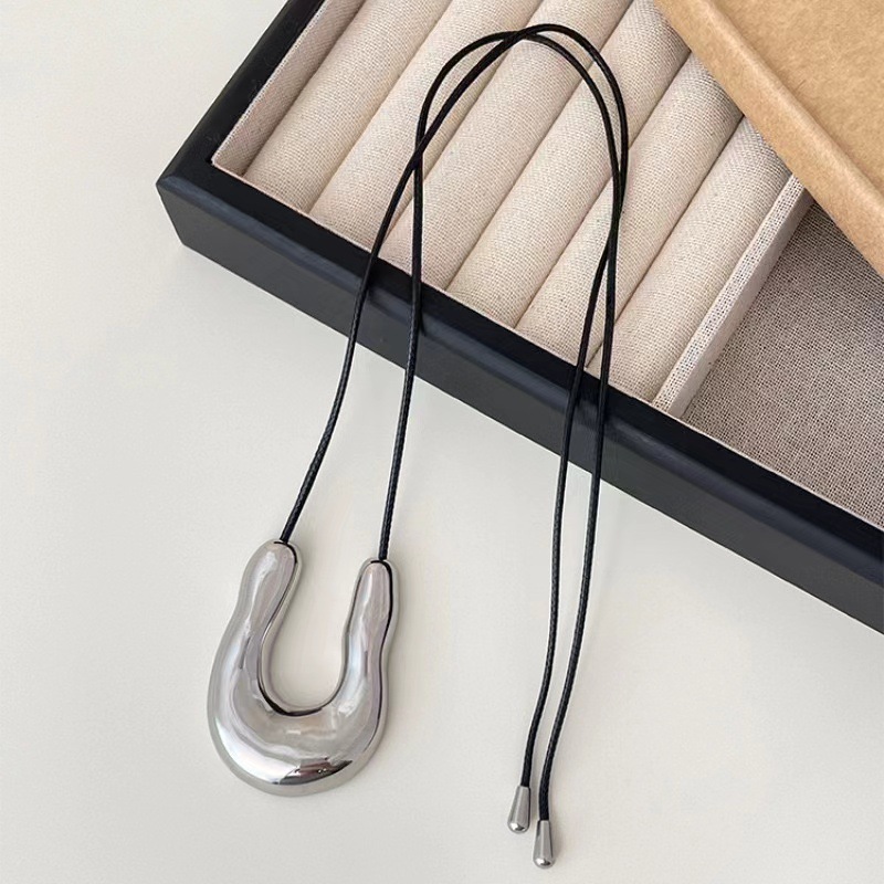 韩国博主同款不规则几何爱心吊坠项链抽拉可调节毛衣链小众时尚详情10