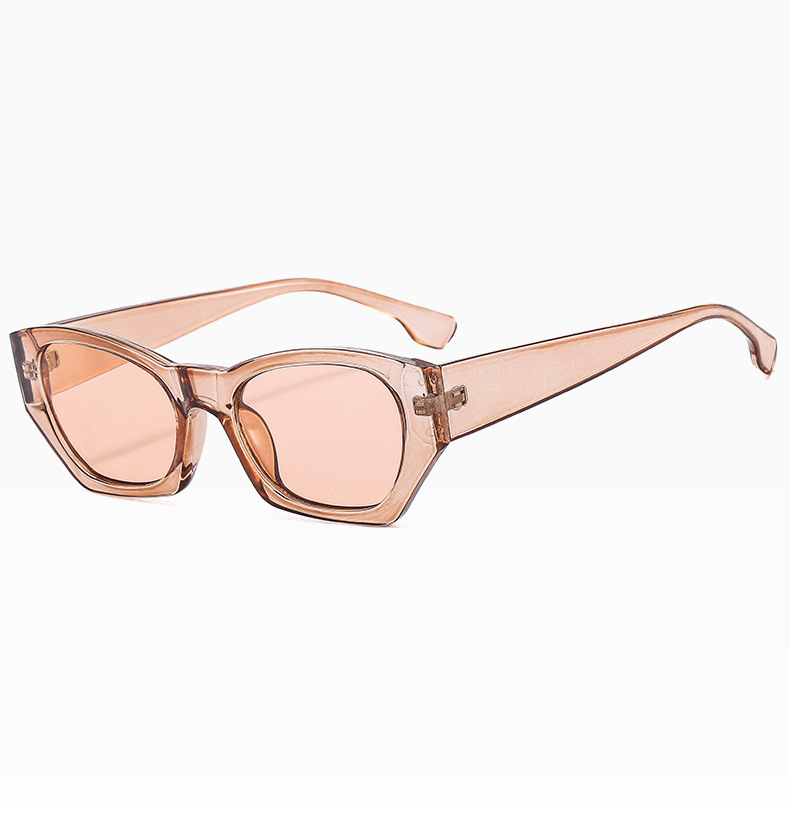 2025 New trendy sunshade sunglasses, fashionable street style small-frame sunglasses, Douyin influencer model walking the runway, Instagram female pic 20