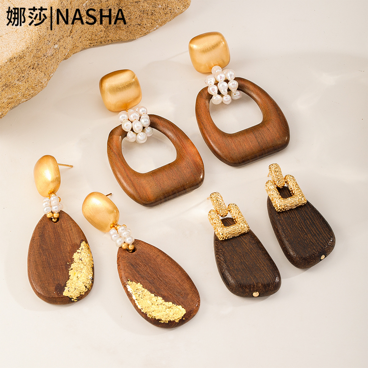 Fashionable zircon micro-inlaid rough earrings and earrings for women, simple and elegant earrings and accessories, trendy and versatile pic 8