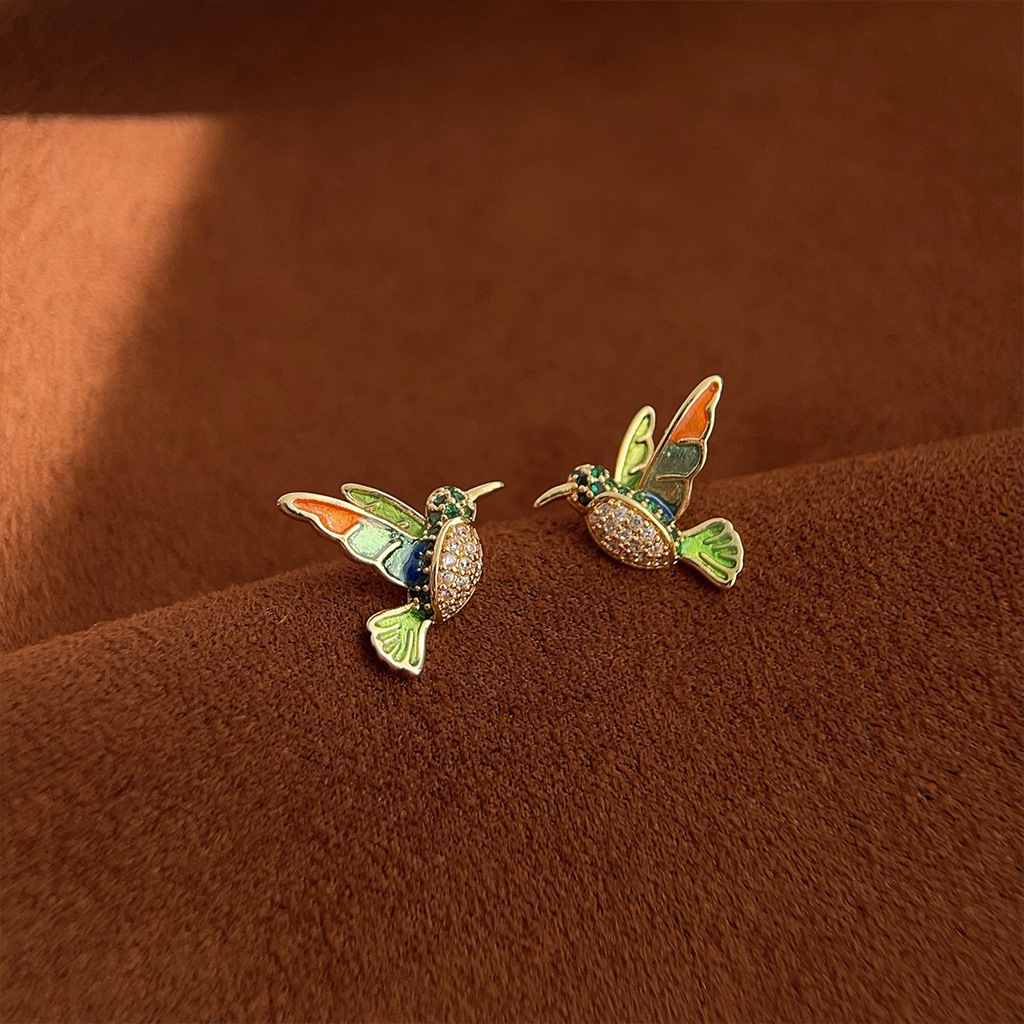 Light luxury style colored enamel drop glaze hummingbird 14K ear studs slightly inlaid zircon three-dimensional bird dynamic and high-end earrings pic 2