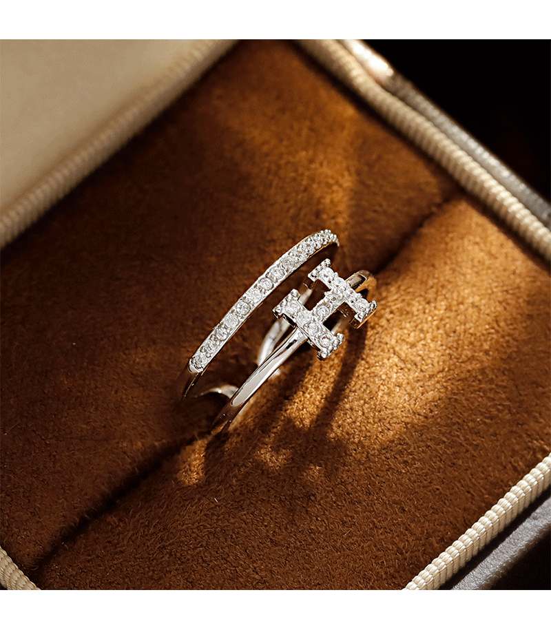 Hyacinth nicho diseño sentido anillo de letras moda de las mujeres lujo ligero desplazamientos ajustable anillo de dedo 2025 tik yin boom estilo pic 5
