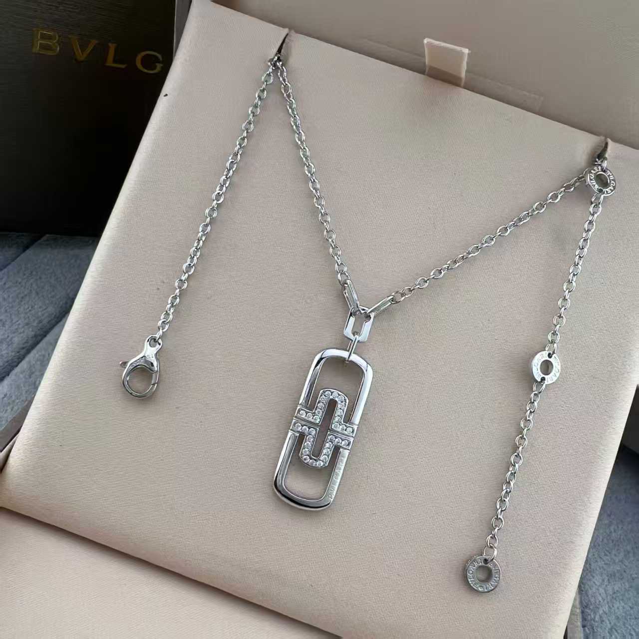 高版BV金欧美镶钻白贝母满天星回形针项链毛衣链V金镀18K玫瑰金详情4