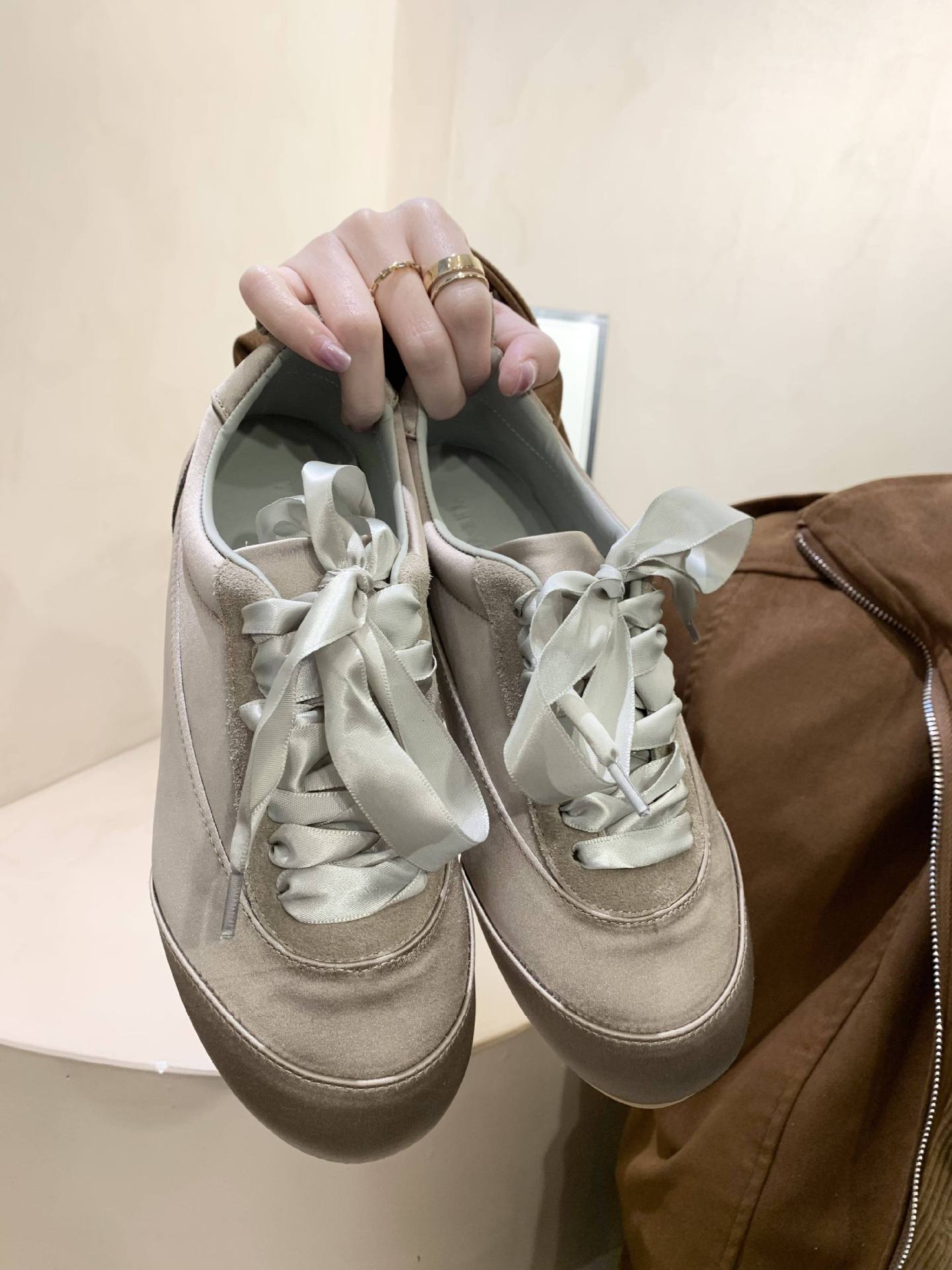 Ballet Satin German Training Shoes for Women 2026 Spring and Autumn New Style, niche design flat fashion casual shoes, pink shoes pic 12