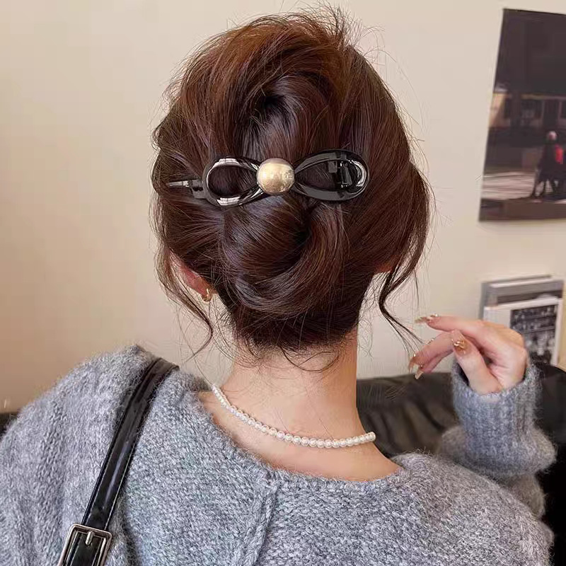 Elegant one-line hair clip, twist clip at the back of the head, 2025 new style, light luxury and high-end style, updo, grab clip, duckbill clip headwear pic 40