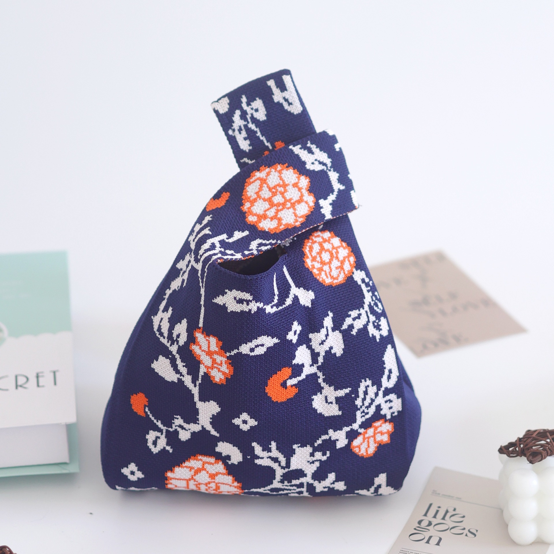 韩版针织包手提包水桶包托特包百搭编织包可爱笑脸系简约伴手礼详情16