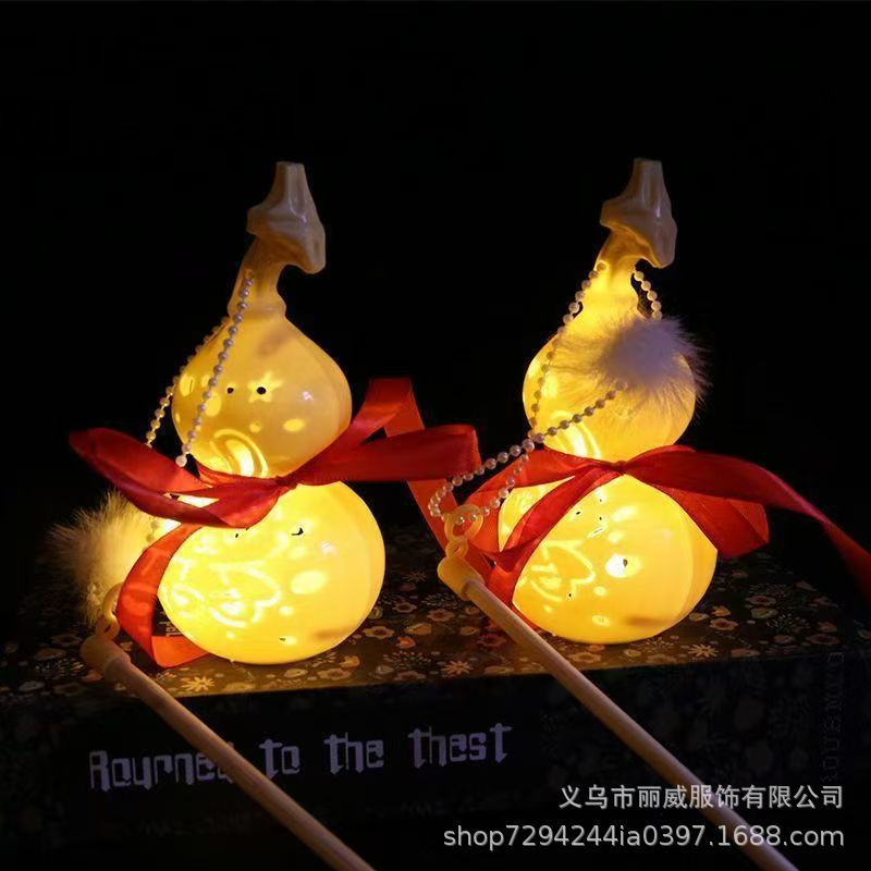 新款儿童手提发光葫芦灯笼 镂空发光 节日活动装饰礼品批发详情11