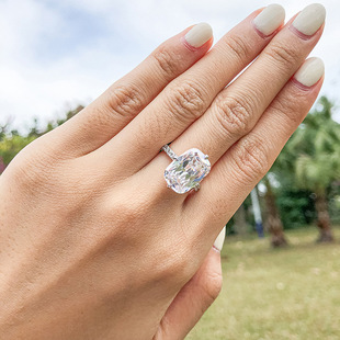 抖音网红时尚百搭四叶草D色莫桑石项链气质S925银镀K18金花朵吊坠详情11