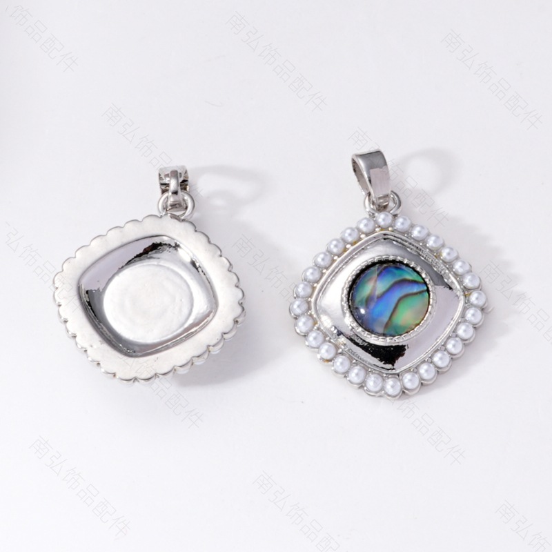 European and American cross-border square fashionable pendant inlaid with shell pearls, niche design, elegant and versatile pendant chain for women pic 13