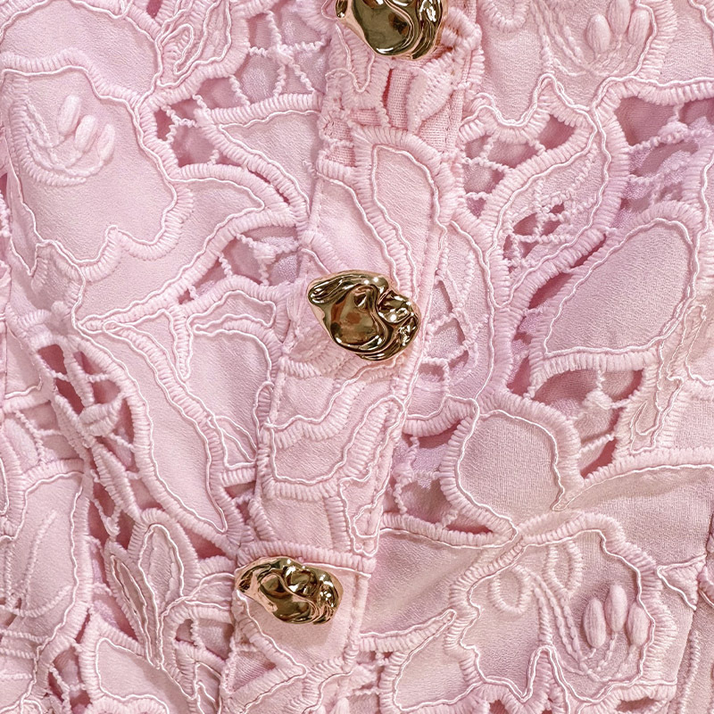 早秋2025法式小香风甜美荷叶边吊带重工双层蕾丝花卉蛋糕连衣裙女详情5