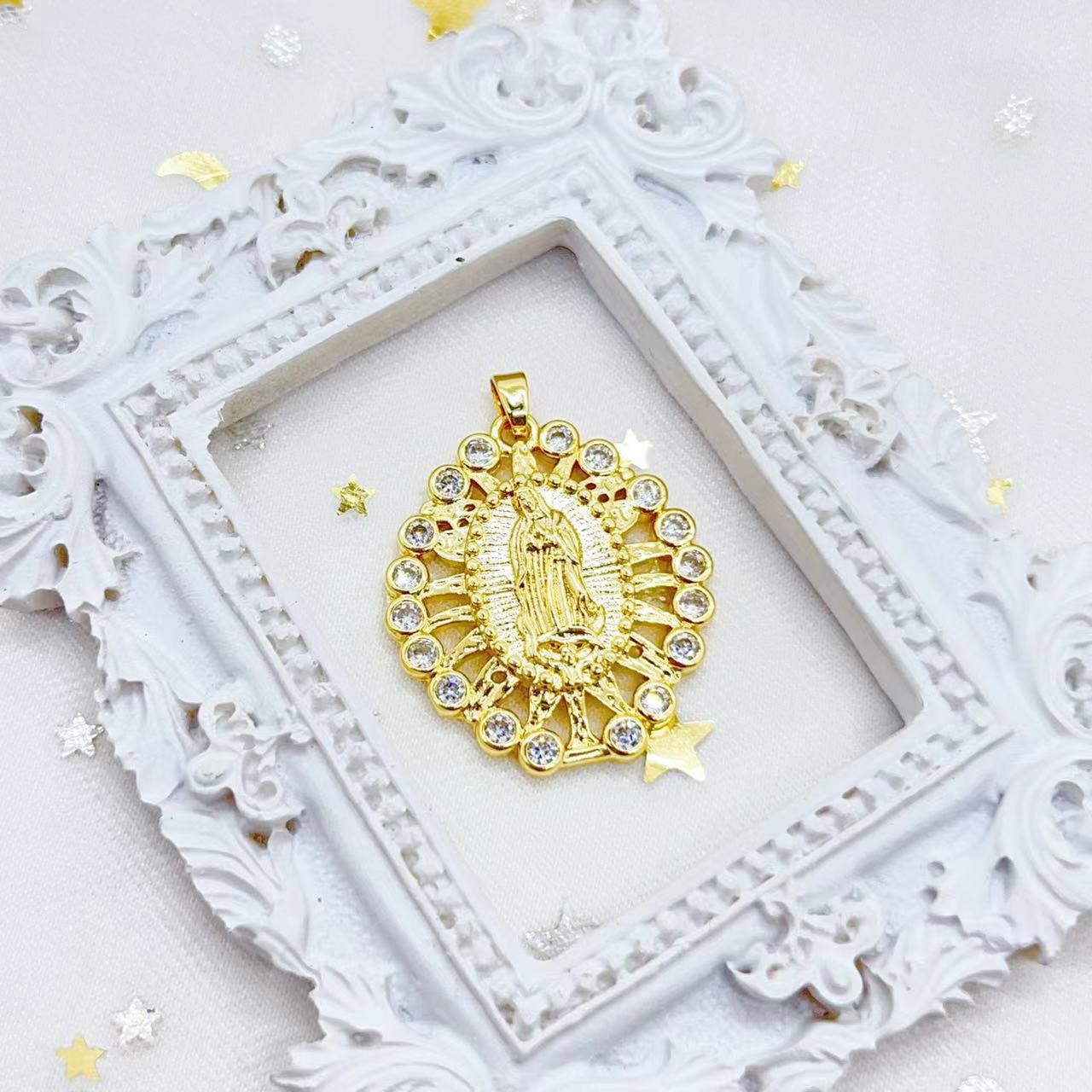 A new cross-border fashion accessory featuring Virgin Mary copper plated with real gold and slightly inlaid zircon from Europe and America pic 6