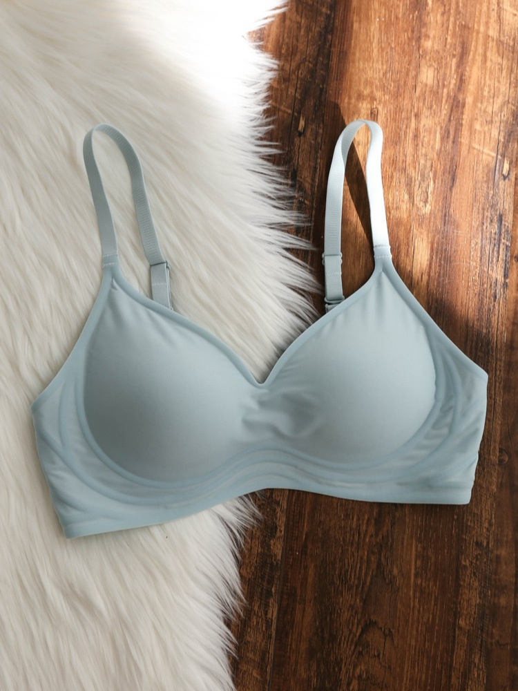 Jelly ice thread traceless large breast slimming underwear for women, thin summer gathering without underwire bra, wholesale of accessory breast underwear pic 8