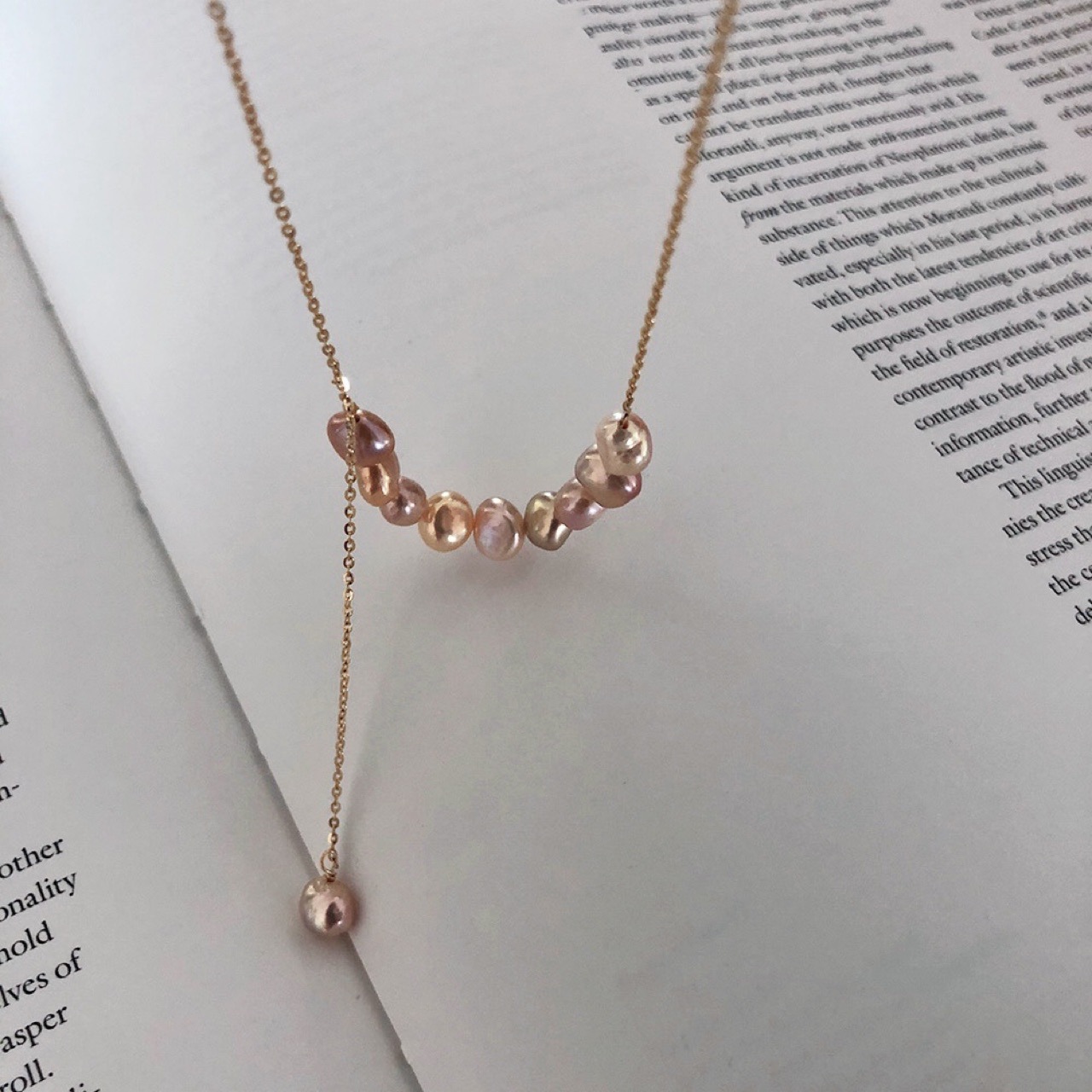 钛钢巴洛克紫罗兰色淡水珍珠项链气质网红设计感不规则珍珠锁骨链详情3