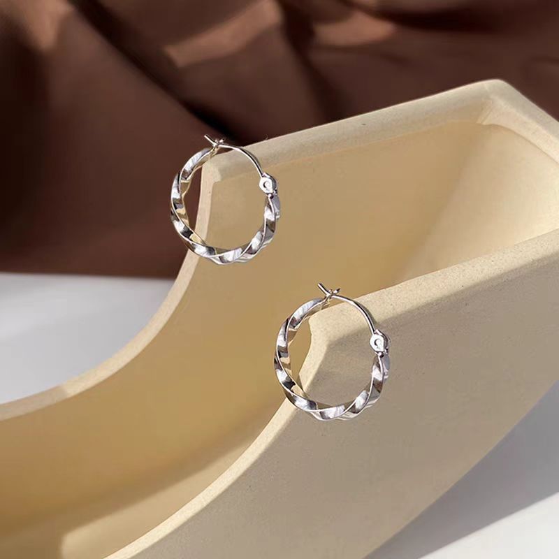 日韩精致简约耳圈爆款时尚百搭高级感素圈耳环气质通勤冷淡风耳扣详情34