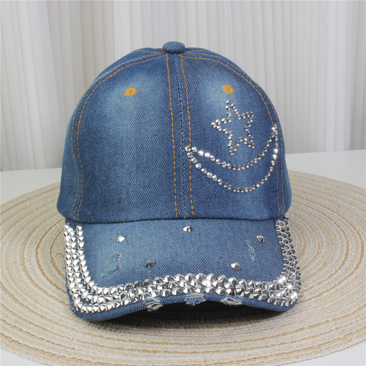 2024新款女士水钻镶钻牛仔布时尚洋气鸭舌帽休闲显脸小成人棒球帽详情2