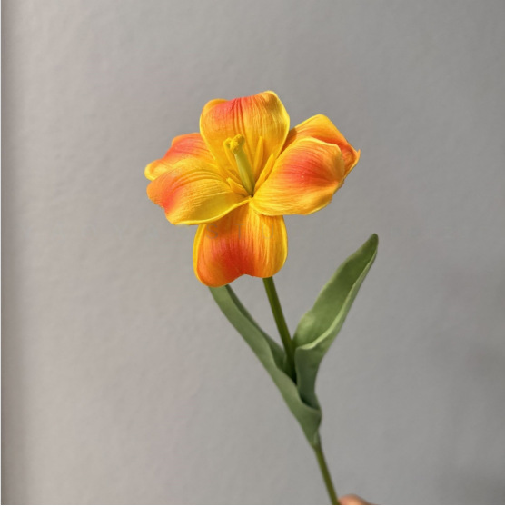 PU开口笑郁金香仿真假花手感保湿婚庆用花摄影道具装饰摆件仿真花详情26